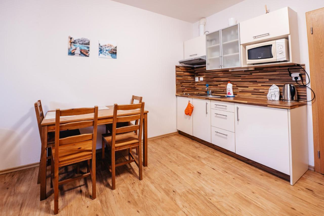 Lipno Nad Vltavou - Apartman 23 - Wifi, Parking, Netflix מראה חיצוני תמונה