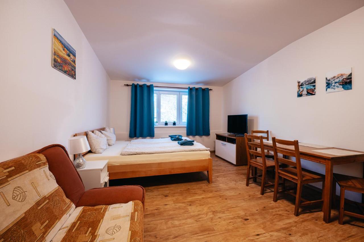 Lipno Nad Vltavou - Apartman 23 - Wifi, Parking, Netflix מראה חיצוני תמונה