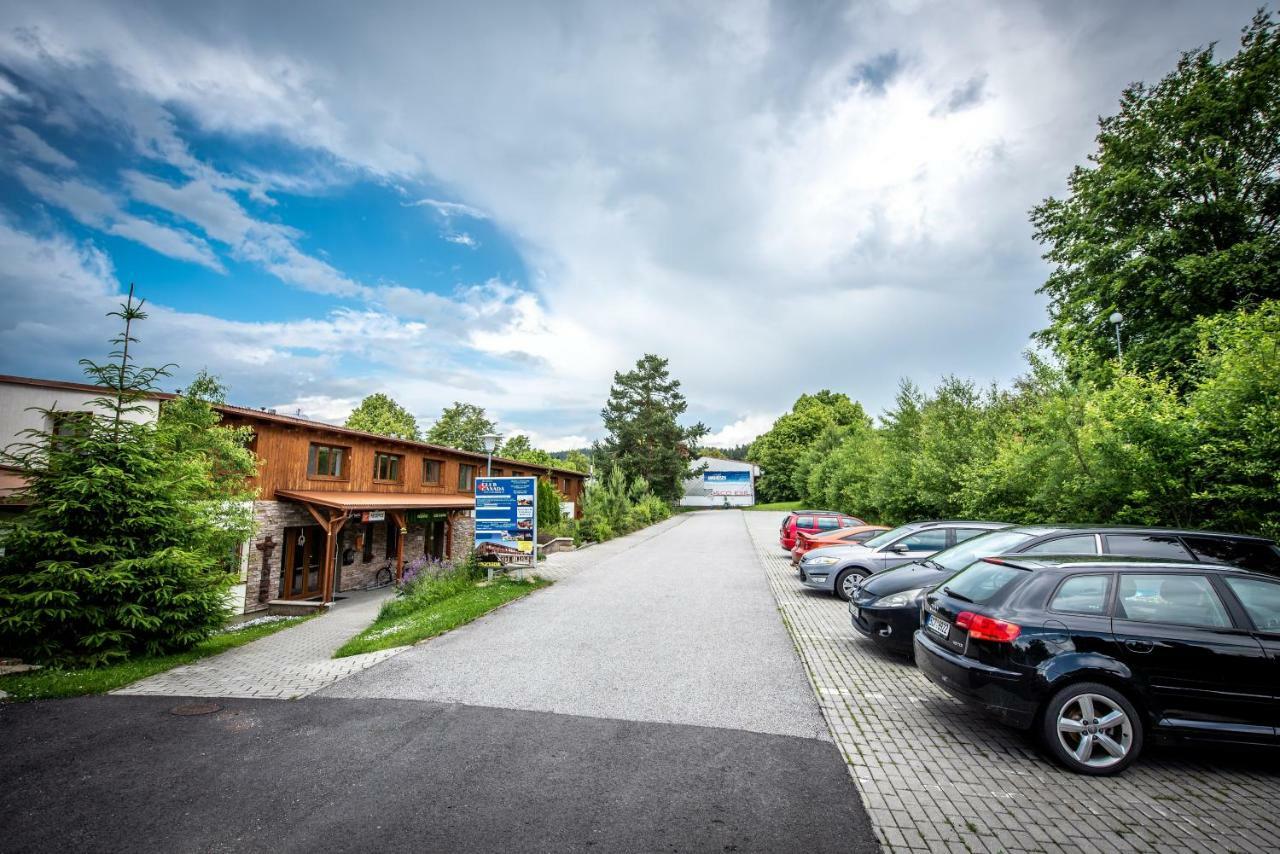 Lipno Nad Vltavou - Apartman 23 - Wifi, Parking, Netflix מראה חיצוני תמונה