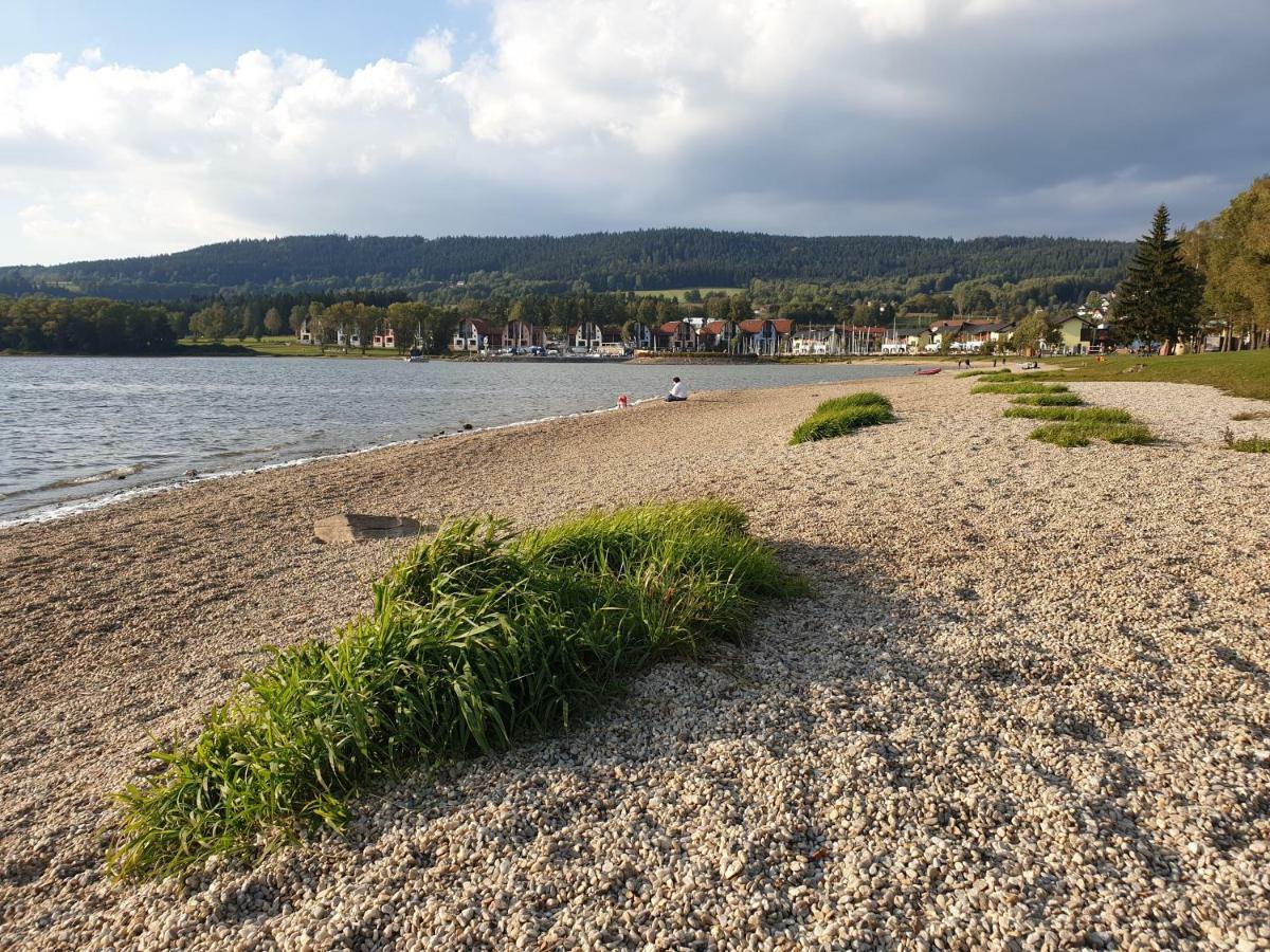 Lipno Nad Vltavou - Apartman 23 - Wifi, Parking, Netflix מראה חיצוני תמונה